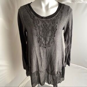 Tempo Paris gray mixed media tunic top M